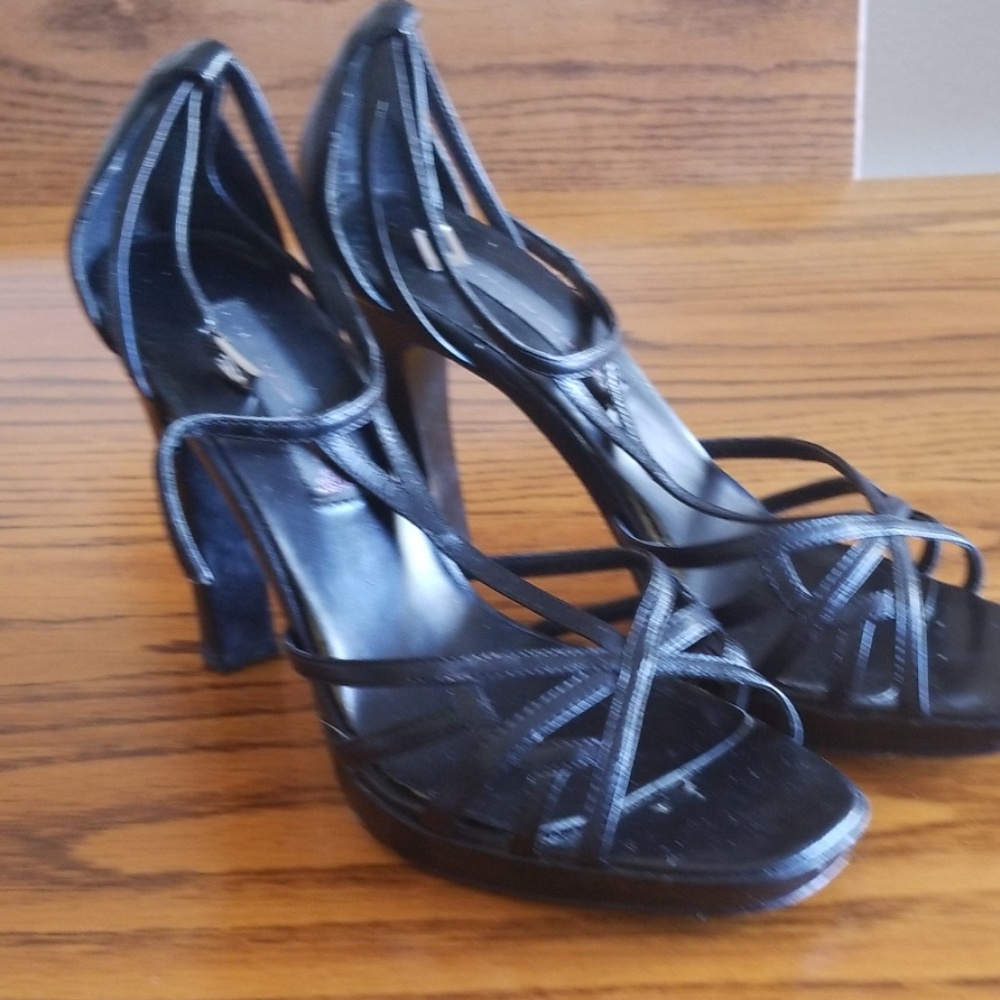 Steven by Steve Madden sandal